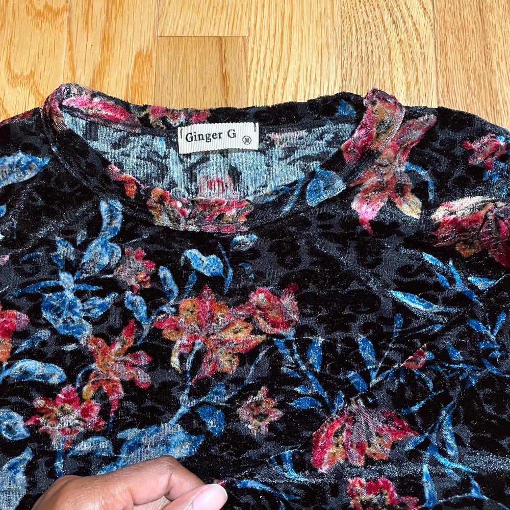 Ginger G Velvet Floral Longsleeve